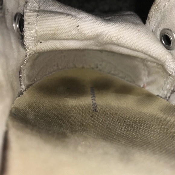 Gray Converse - Picture 5 of 6